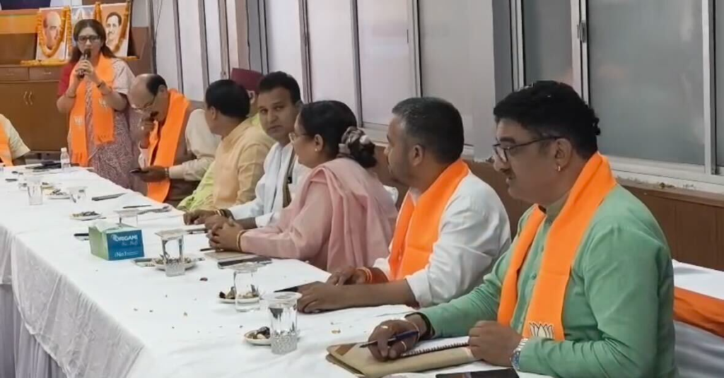 कांग्रेस का घोषणा पत्र, BJP का पलटवार