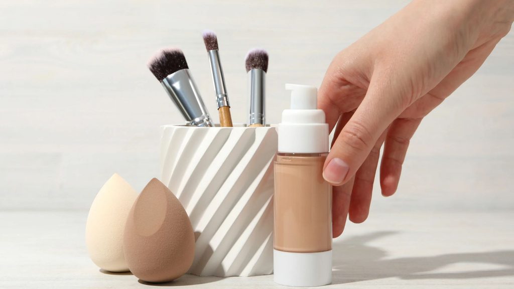 Beauty Sponge: Why Is It Popular for a Natural Base?