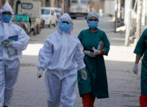 प्राकृतिक आपदा से ध्वस्त नैनीताल की खुली सड़के  