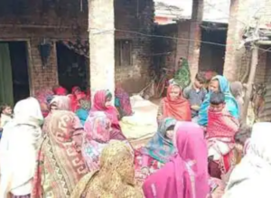 रसूलपुर खेड़ी गांव के खेत में पड़ा मिला एक महिला का शव