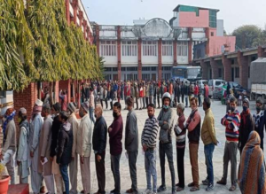 किच्छा में मतदान के दौरान हार्टअटैक से हुई बुजर्ग की मौत