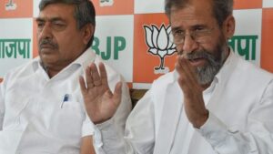 BJP विधायक मुन्ना सिंह चौहान विकासनगर सिट से चल रहे आगे