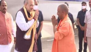लखनऊ पहुंचे गृह मंत्री अम‍ित शाह