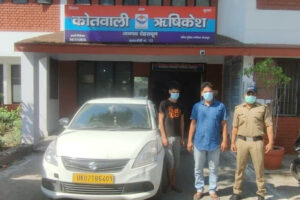 ऋषिकेश में 23 पेटी अवैध अंग्रेजी शराब के साथ 2 तस्कर गिरफ्तार