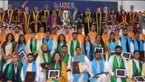 यूनिवर्सिटी ऑफ पेट्रोलियम एंड एनर्जी स्टडीज के 20वें दीक्षांत समारोह में पहुंचे राज्पाल