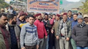 देहरादून के डोईवाला में तीन पादरियों पर धर्म परिवर्तन कराने का आरोप