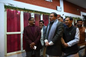 मुख्यमंत्री धामी ने तिवाड़ गांव में की घोषणा,तिवाड़ गांव में ‘कुटुंब होमस्टे’ में किया रात्रि विश्राम