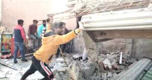 हल्द्वानी : प्राधिकरण ने कमर्शियल भवन मालिकों को जारी किया नोटिस