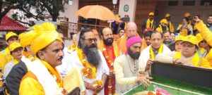 गौ यात्रा: बारिश में भी नहीं डगमगाई गौ सेवकों की आस्था