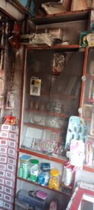 शॉर्ट सर्किट से लगी आग से दुकान में रखा हजारों का सामान जलकर खाक