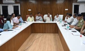 टिहरी : जी-20 की तैयारियों को लेकर बैठक आयोजित, कैबिनेट मंत्री ने अधिकारियों को दिए ये निर्देश