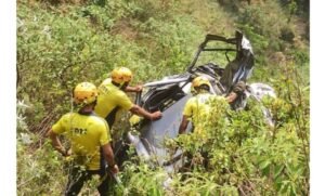 उत्तराखंड-  : दुःखद: गजा खाड़ी मोटर मार्ग पर  खाई में गिरी कार, दंपत्ति की मौत