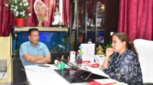 बच्चों को जल्द मिलेगा योजना का लाभ, मंत्री रेखा आर्या ने अधिकारियों को दिए निर्देश