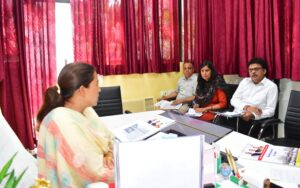 महिला सशक्तिकरण एवं बाल विकास मंत्री रेखा आर्या ने ली विभागीय अधिकारियों के साथ बैठक,दिये अहम दिशा निर्देश
