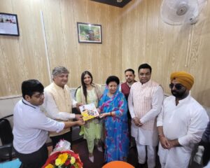 टिहरी : BJP के महाजन संपर्क अभियान विशिष्ट व्यक्तियों से संवाद