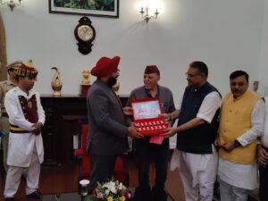 पंतनगर विश्वविद्यालय के पूर्व छात्र राजेश शुक्ला, दुष्यंत त्यागी एवं कौशल जायसवाल की मेहनत रंग लाई