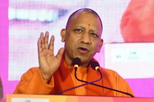 CM Yogi Adityanath: लखनऊ में हुई चोरी का योगी आदित्यनाथ ने सुनाया किस्सा