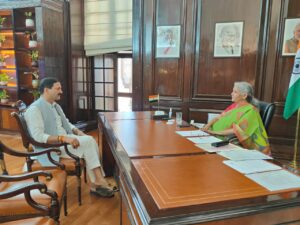 अध्यक्ष अजेंद्र अजय ने केंद्रीय वित्त मंत्री निर्मला सीतारमण से की मुलाकात