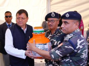 मुख्यमंत्री पुष्कर सिंह धामी ने ‘मेरी माटी मेरा देश’ कार्यक्रम के अन्तर्गत राज्य स्तरीय ‘अमृत कलश यात्रा’ में किया प्रतिभाग