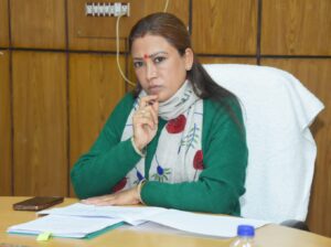 विभागीय वेबसाइट के अपडेट नहीं होने पर अधिकारियों पर नाराज हुई खाद्य मंत्री रेखा आर्या, कहा एक हफ्ते में वेबसाइट को करें अपडेट