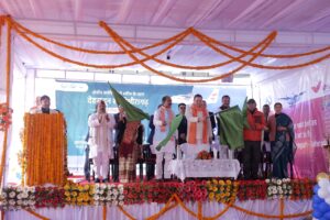 मुख्यमंत्री धामी ने किया नैनी सैनी एयरपोर्ट से पिथौरागढ़-देहरादून हवाई सेवा का शुभारंभ