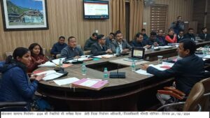 DM ने ली लोकसभा सामान्य निर्वाचन 2024 की तैयारियों की समीक्षा बैठक