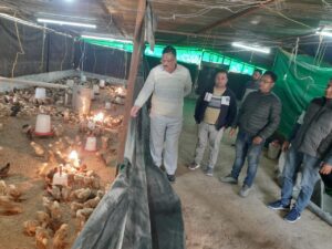 देहरादून : पोल्ट्री फार्म प्रोजेक्ट में पंख लगते हुए दिखाई दे रहे हैं : एमडी पोल्ट्री परियोजना आंनद एडी शुक्ल