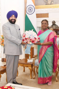 राष्ट्रपति से उत्तराखंड के समसामयिक विषयों पर राज्यपाल ने की चर्चा