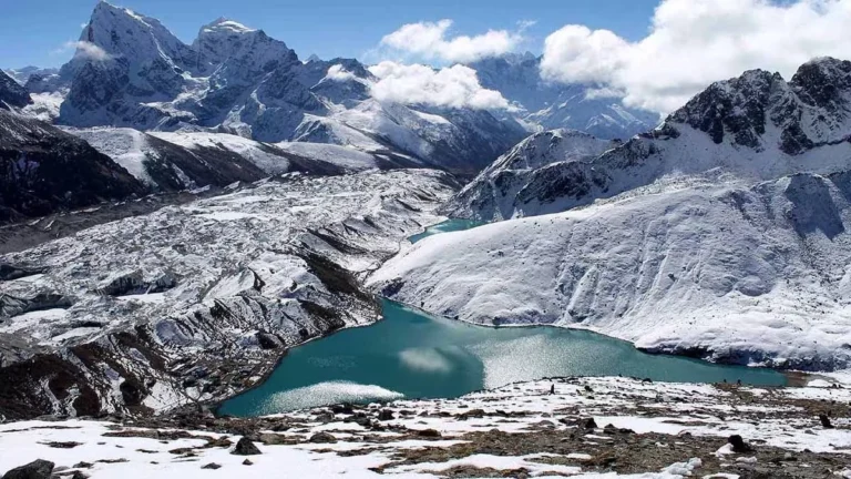 केदारनाथ, चमोली और धराली आपदाओं के बाद जागा सिस्टम, धौली गंगा के ग्लेशियरों पर लगे ऑटोमैटिक वेदर स्टेशन