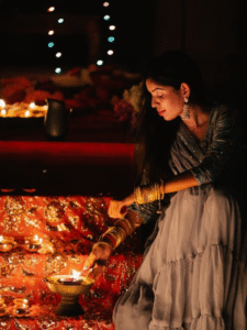 इन मंदिरों के दर्शन किए बिना अधूरी है आपकी दिवाली