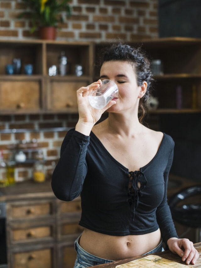 क्या रोज 8 गिलास पानी काफी है?