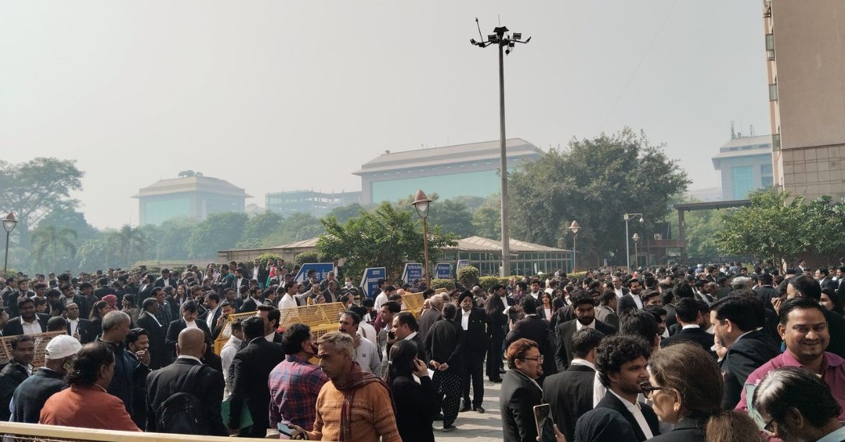 Bomb threat in Delhi