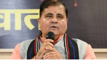 DEHRADUN :  कांग्रेस अपनी कुंडली की चिंता करें – महेंद्र भट्ट