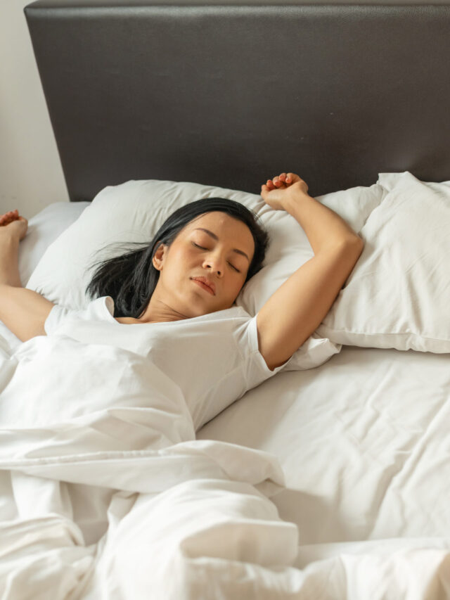 बिना चादर क्यों नहीं आती नींद? जानिए पीछे का विज्ञान