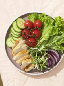 डिनर के बाद अपनाएं ये 10 आयुर्वेदिक आदतें, बुढ़ापे तक नहीं पड़ेंगे बीमार