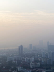 दिल्ली के प्रदूषण से बचने के 10 आसान टिप्स