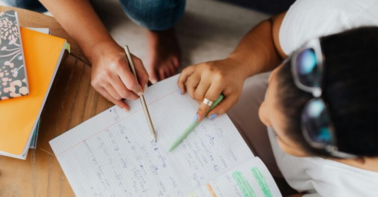 CBSE Class 10 Board Exam: CBSE ने बदला 2026 की 10वीं बोर्ड परीक्षा का पैटर्न, नए नियम हुए लागू