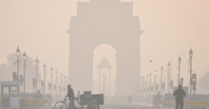 Delhi pollution: दिल्ली NCR में जहरीली हवा ने बढ़ाई एयर प्यूरीफायर की डिमांड