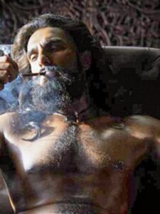 ‘धुरंधर’ बनी 2025 की नंबर 1 फिल्म