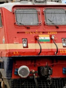 नई दिल्ली स्टेशन पर सस्ती हुई पार्किंग