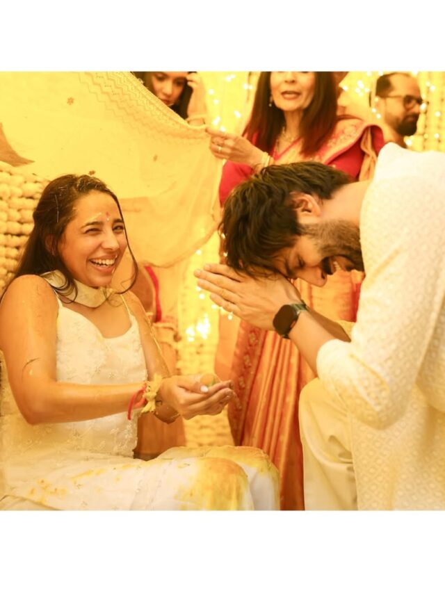 अभिनेता कार्तिक आर्यन ने बहन ‘कृतिका’ की हल्दी सेरेमनी पर मचाया धमाल, तस्वीरें वायरल