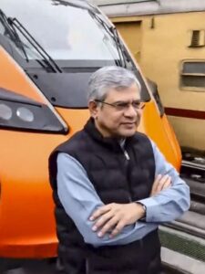 क्या है पहली वंदे भारत स्लीपर ट्रेन की खासियत?