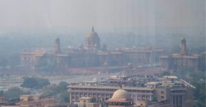 Delhi Weather: 18 फरवरी को आंधी और बारिश का अलर्ट, मौसम में आया बड़ा बदलाव