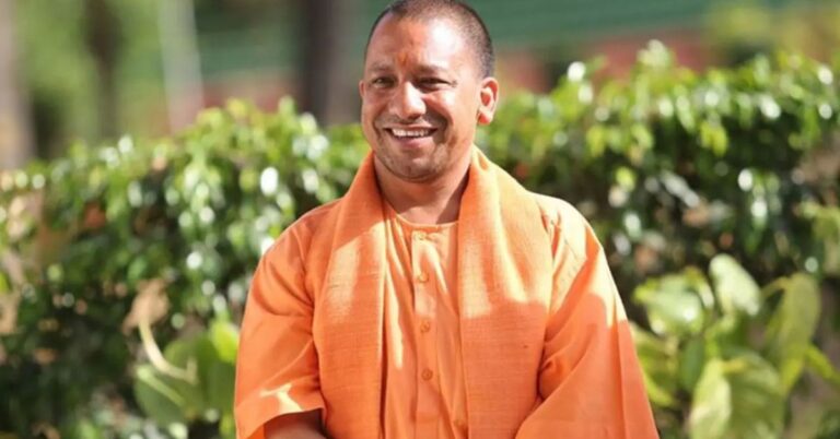 UP News: योगी सरकार ने संपत्ति ब्योरा न देने पर कर्मचारियों का रोका वेतन