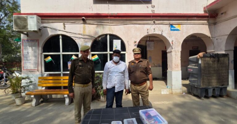 Greater Noida News: ग्रेटर नोएडा में फर्जी वीजा गैंग का पर्दाफाश! गौर सिटी मॉल में खुला था ठगी का ऑफिस