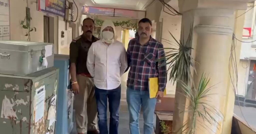 Janakpuri Bike Accident: जनकपुरी हादसे में बड़ी करवाई, उदयपुर से गिरफ्तार हुआ कॉन्ट्रैक्टर