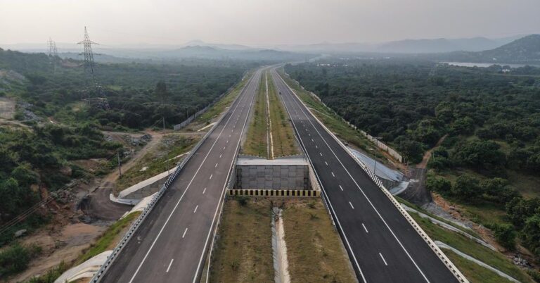 सीएम योगी का बड़ा फैसला,Ganga Expressway पर 13 मई तक करें फ्री सफर!