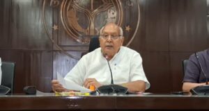 उत्तर प्रदेश उर्वरक उपलब्धता 2026: किसानों के लिए बड़ी खुशखबरी, खाद की नहीं होगी कमी