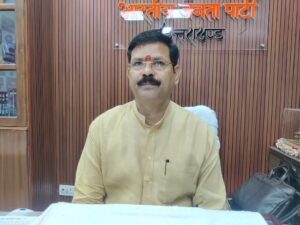 महेंद्र भट्ट इस्तीफा चर्चा: BJP ने किया बड़ा खंडन, 2027 चुनाव तक नेतृत्व बरकरार