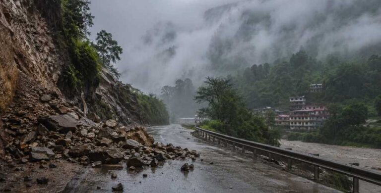 Uttarakhand Weather Update: 6 जिलों में भारी बारिश का Orange Alert, 2 से 5 अगस्त तक और सक्रिय होगा मानसून